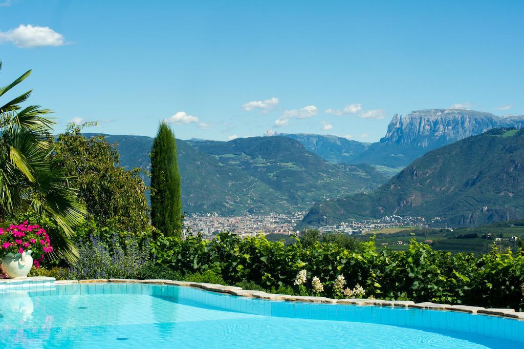 Weingut Wolkanhof Appiano Sulla Strada Del Vino Bagian luar foto