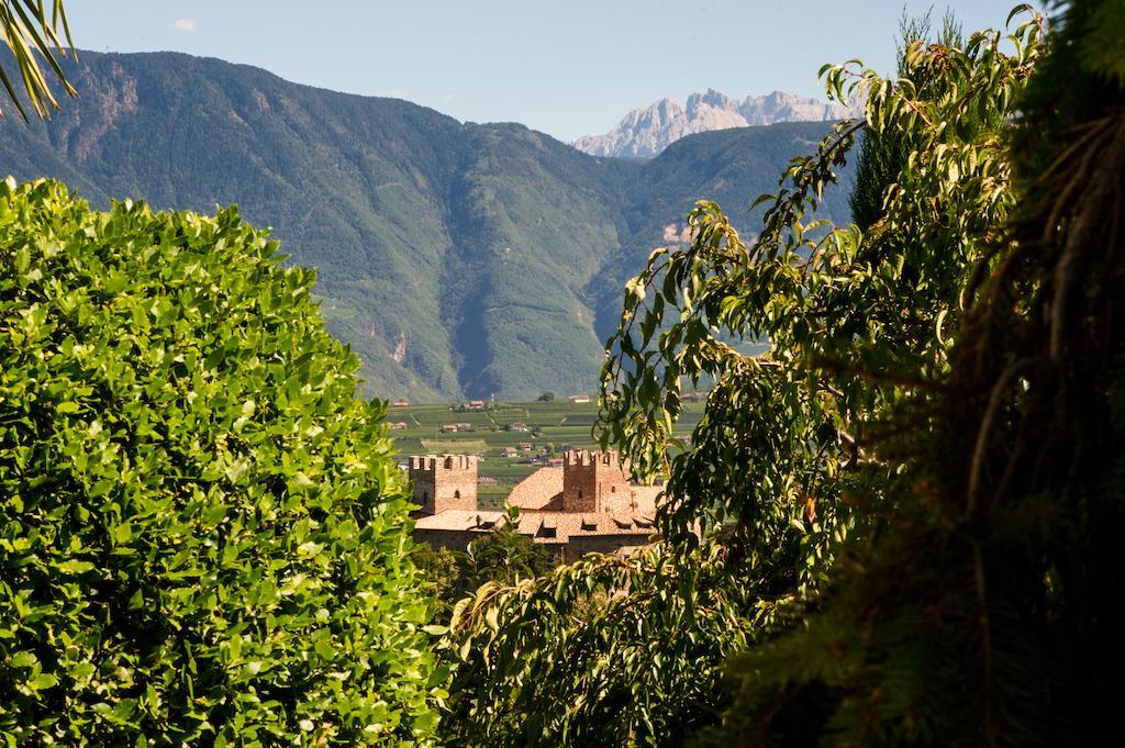 Weingut Wolkanhof Appiano Sulla Strada Del Vino Bagian luar foto