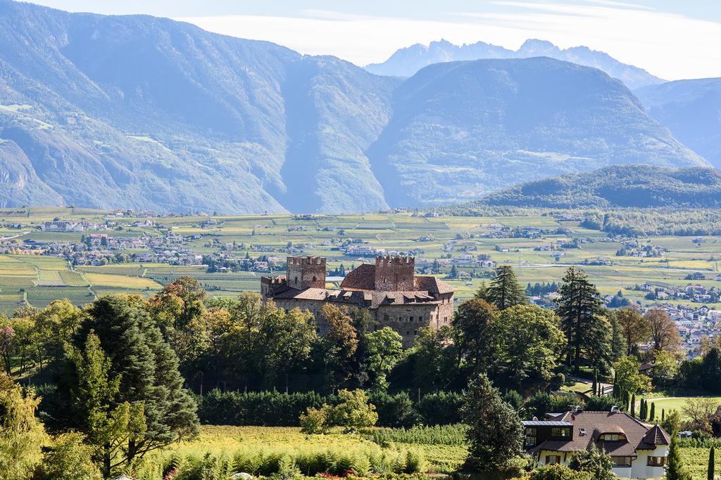 Weingut Wolkanhof Appiano Sulla Strada Del Vino Bagian luar foto