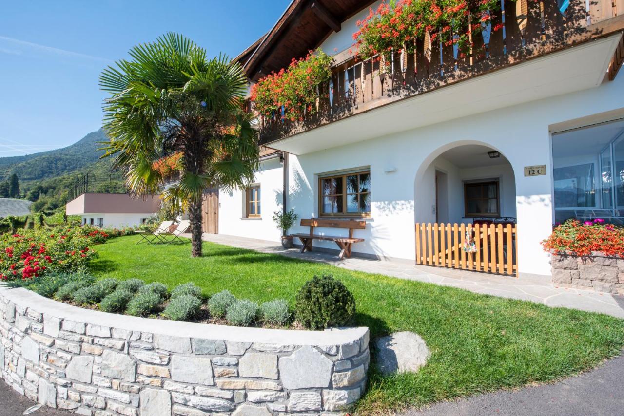 Weingut Wolkanhof Appiano Sulla Strada Del Vino Bagian luar foto